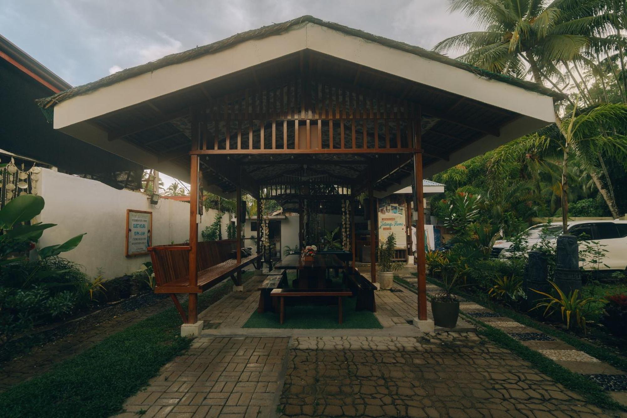 Teteng'S Apartelle San Vicente  Exterior foto